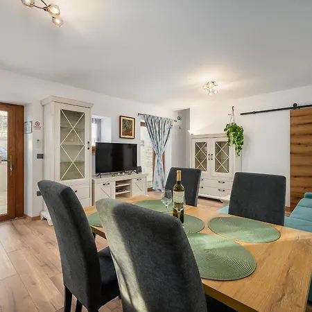 بيت للعطل Casa Piccola Leona