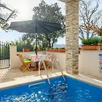 Holiday home Casa Piccola Leona *