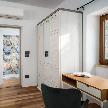 Casa Piccola Leona Holiday home